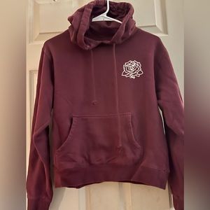 Obey hoodie! Burgundy not real red.